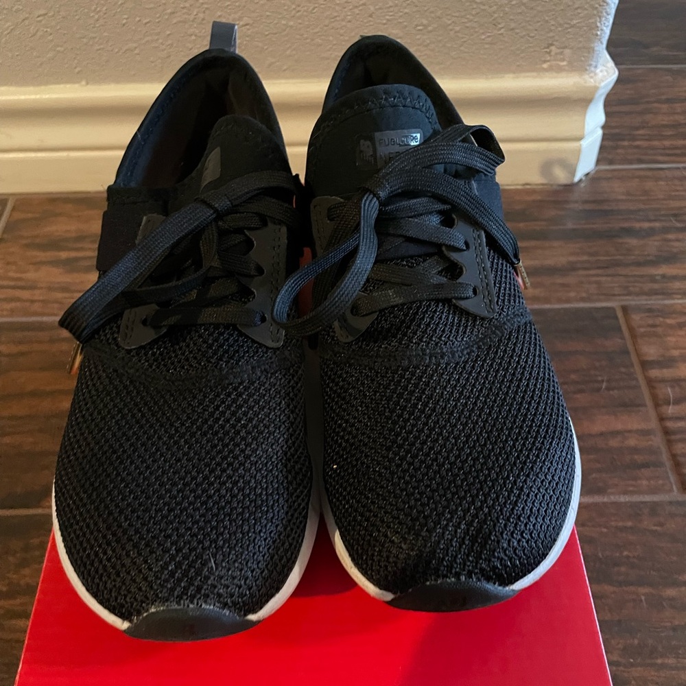 Ladies athletic shoes